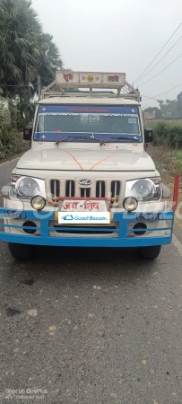 MAHINDRA Bolero Pik-Up