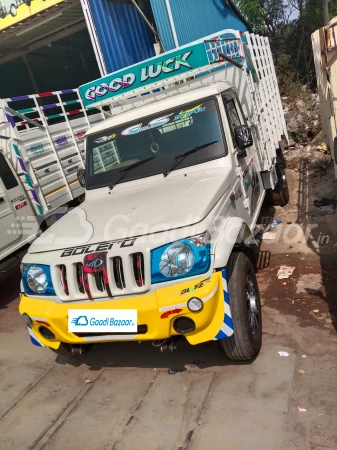 MAHINDRA Bolero Pik-Up