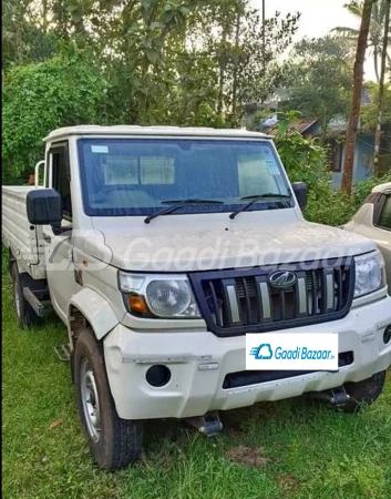 MAHINDRA Bolero Maxitruck Plus