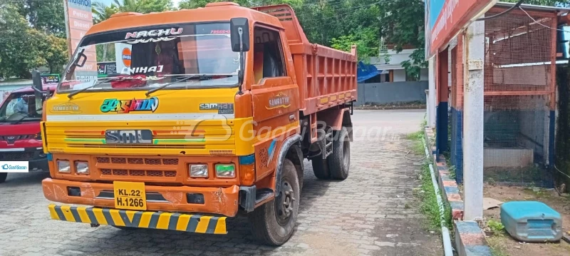 Mahindra Jeeto Minivan