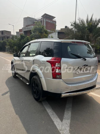 MAHINDRA XUV500