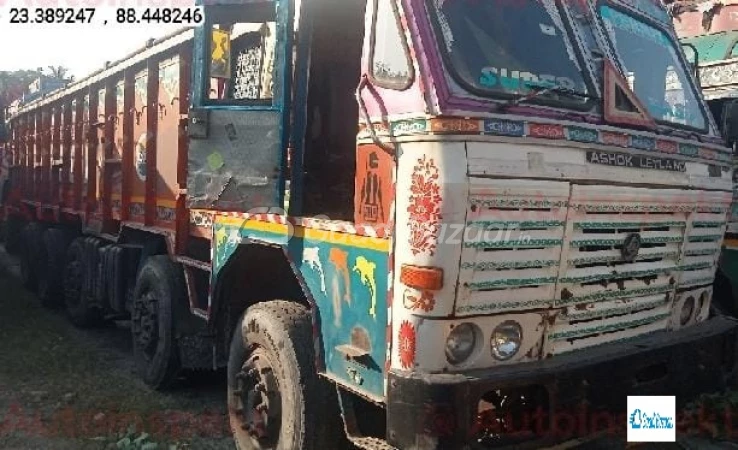 ASHOK LEYLAND 3718