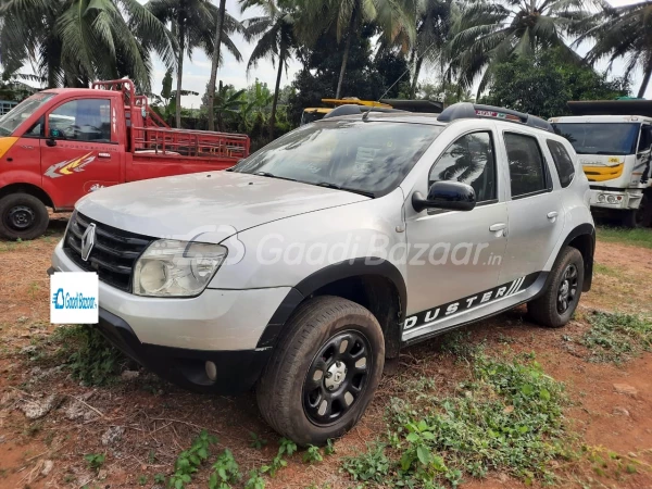 RENAULT DUSTER