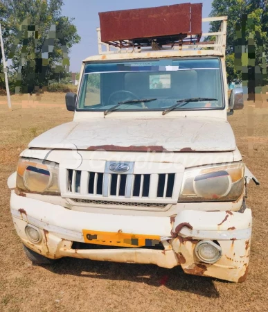 MAHINDRA Bolero Maxitruck CNG