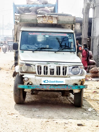 MAHINDRA Bolero Maxitruck Plus