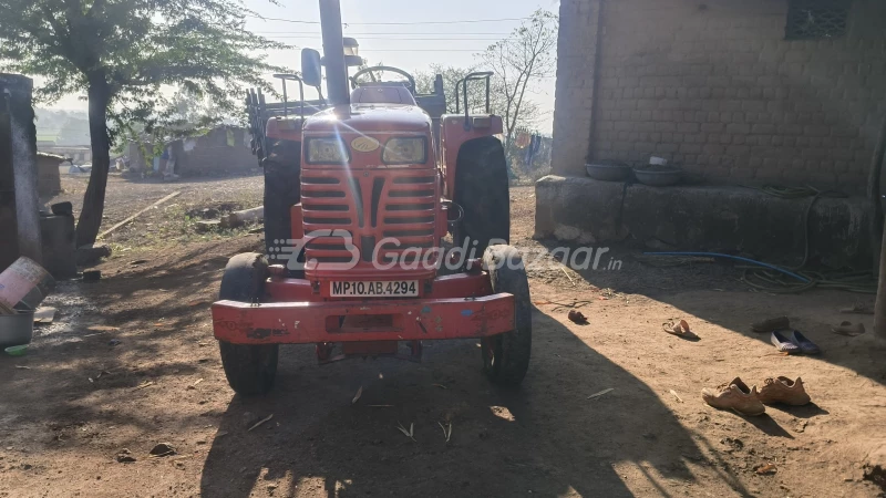 MAHINDRA 575 Di