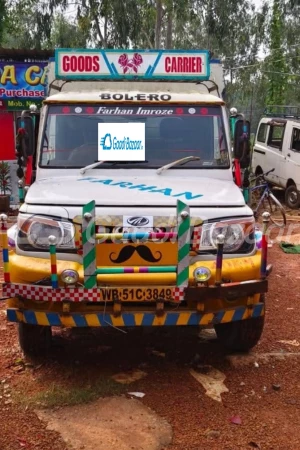 MAHINDRA Bolero Pik-Up