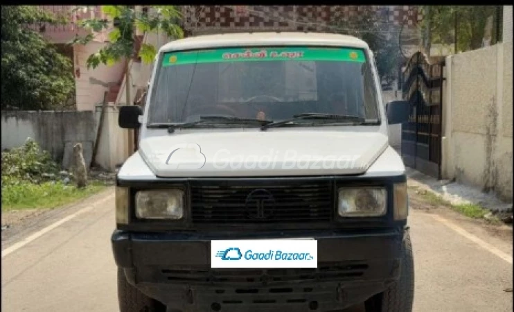 TATA MOTORS SUMO GRANDE