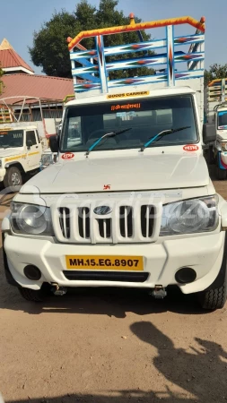 MAHINDRA Bolero Pik-Up