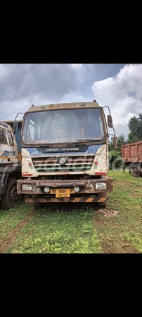 ASHOK LEYLAND U 3718