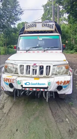 MAHINDRA Bolero Maxitruck Plus