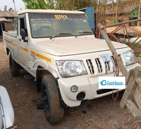 MAHINDRA Bolero Pik-Up