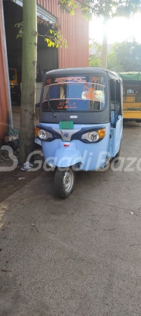 Piaggio Ape E