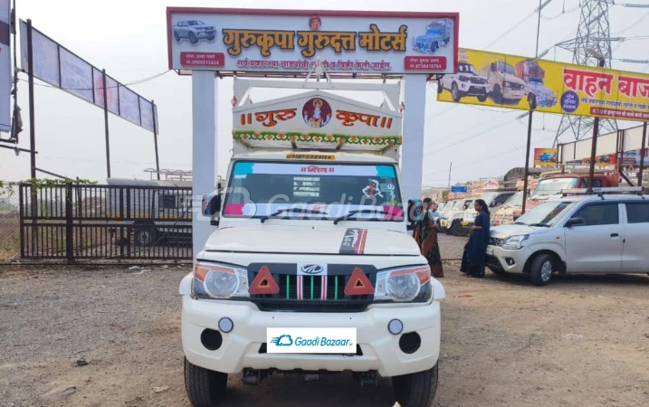 MAHINDRA BOLERO