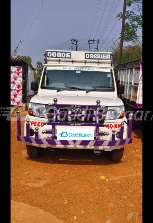 MAHINDRA Bolero Maxitruck Plus