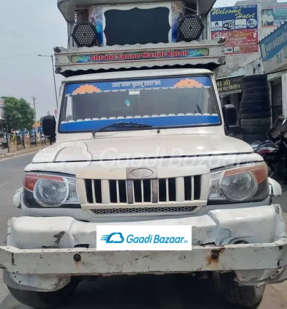 MAHINDRA BOLERO MAXI TRUCK PLUS