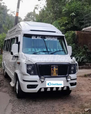 FORCE MOTORS TRAVELLER T1