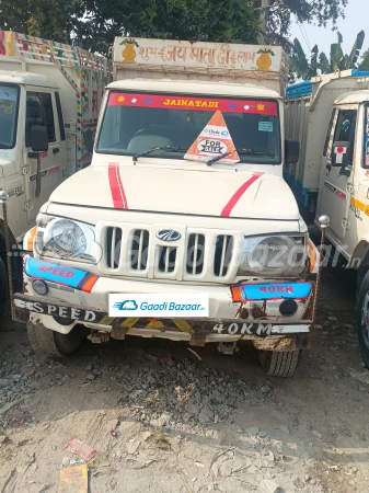 MAHINDRA Bolero Pik-Up