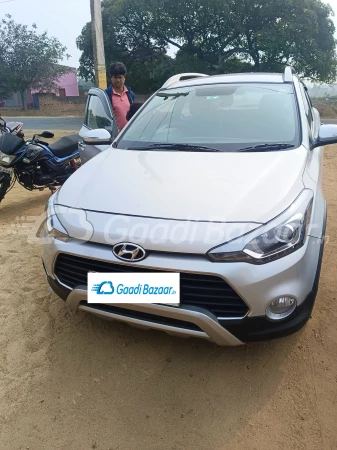 HYUNDAI i20 Active