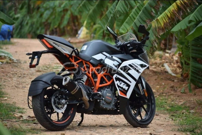 KTM RC390