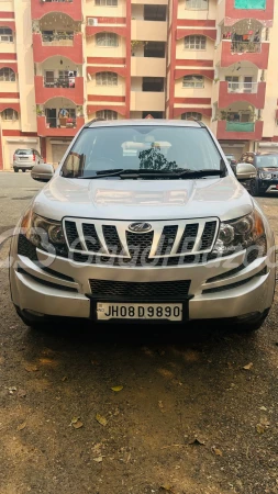 MAHINDRA XUV500