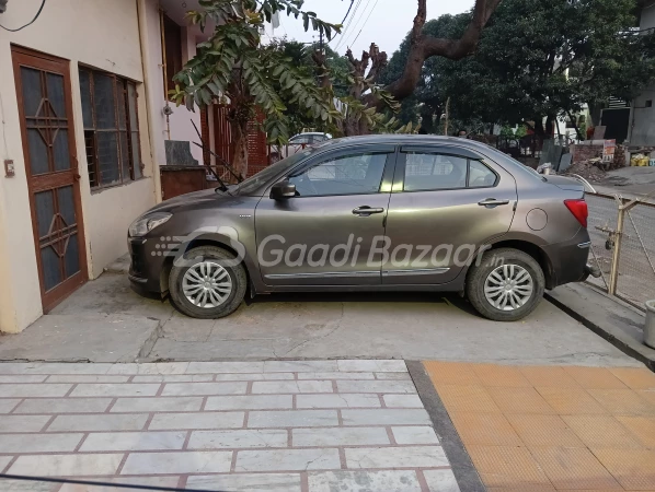 MARUTI SUZUKI Dzire