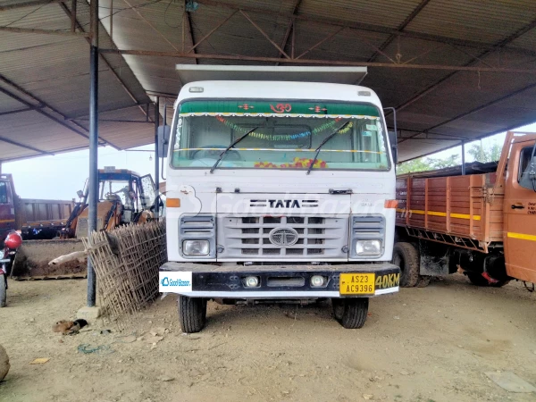 TATA MOTORS LPK 1618