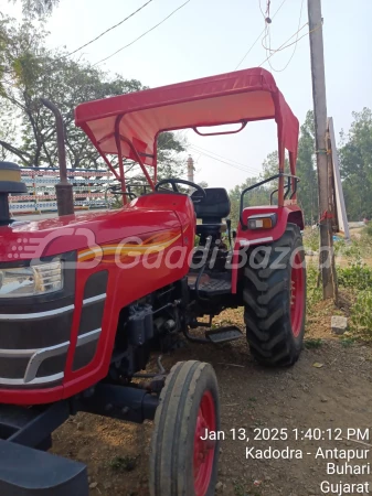 MAHINDRA Yuvo 475 Di