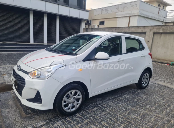 HYUNDAI GRAND I 10