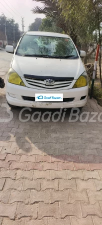 TOYOTA INNOVA