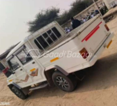 MAHINDRA Bolero Camper