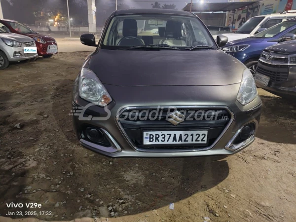 MARUTI SUZUKI Dzire