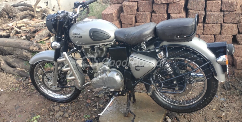 Royal Enfield Classic 350