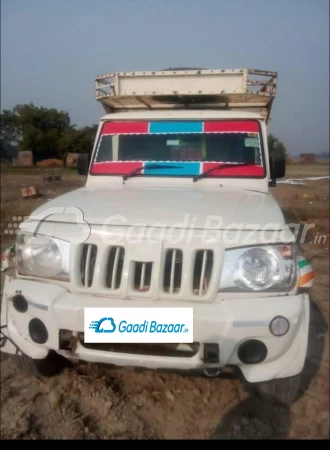 MAHINDRA Bolero Pik-Up