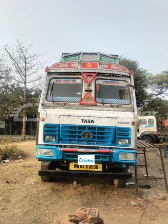 TATA MOTORS LPT 4225