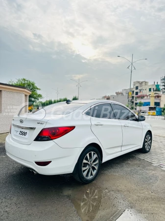 HYUNDAI VERNA