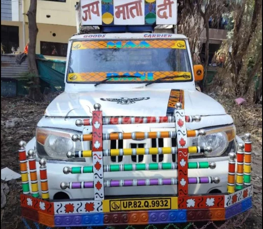 MAHINDRA BOLERO