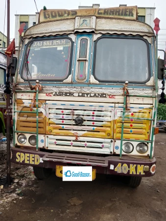 ASHOK LEYLAND 2516 IL