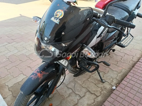 Bajaj Pulsar 135 LS