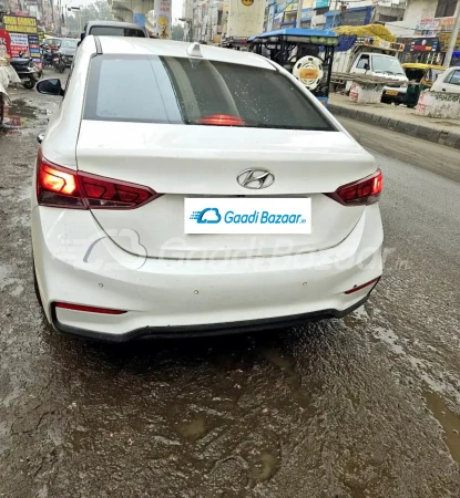 HYUNDAI VERNA