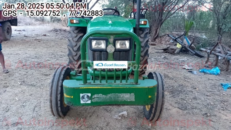 John Deere 5042 D