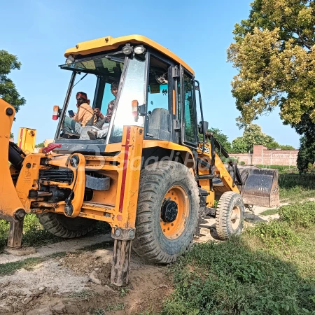 Jcb 3DXL