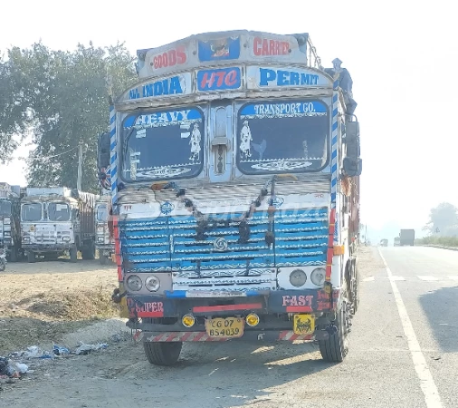 ASHOK LEYLAND 3718