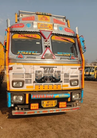 TATA MOTORS 1018 LPT