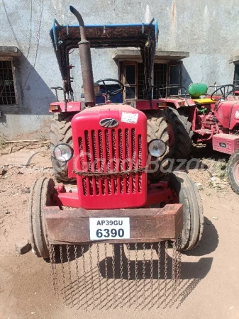 MAHINDRA 575 Di Xp Plus