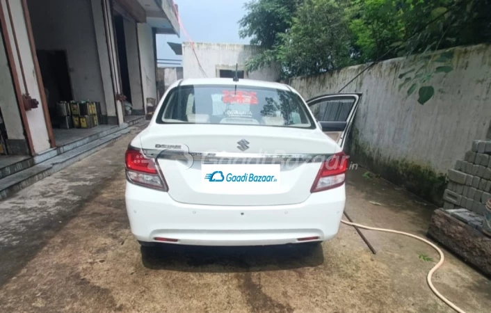 MARUTI SUZUKI Dzire