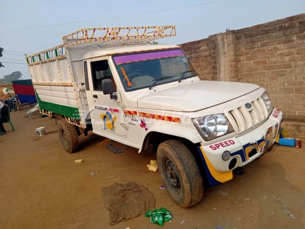 MAHINDRA BOLERO