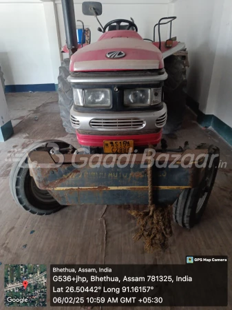 MAHINDRA Arjun 555 Di