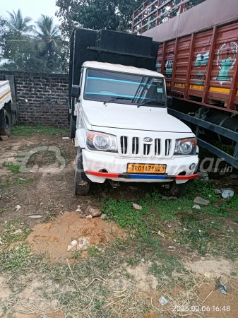 MAHINDRA Bolero Pik-Up