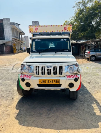 MAHINDRA Bolero Pik-Up